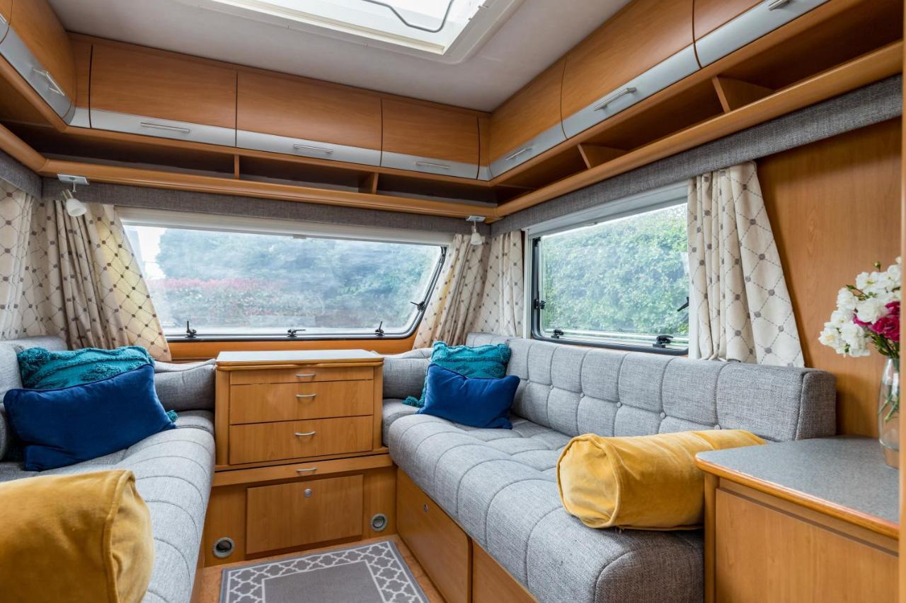 Cosy Caravan On Luxury Campsite Hulme End Exterior foto
