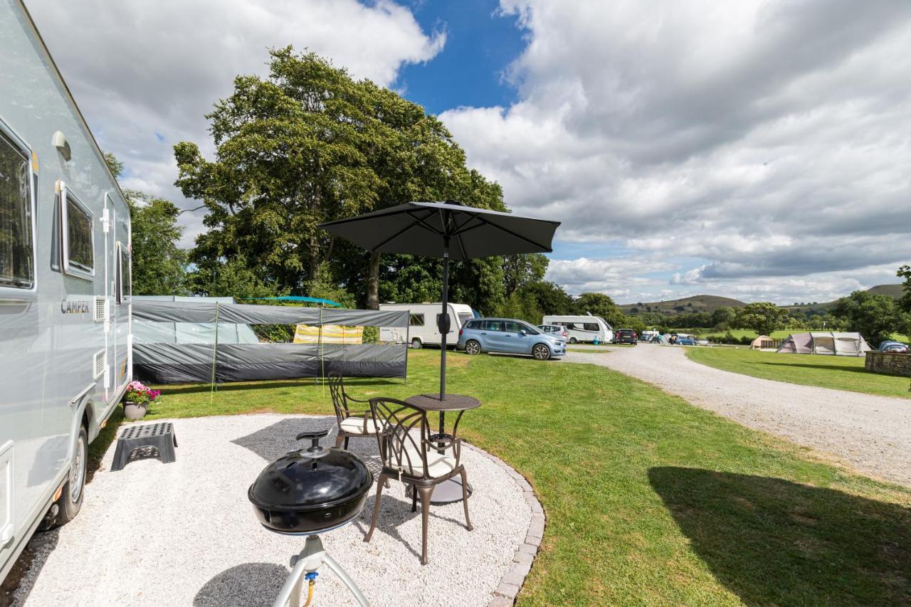 Cosy Caravan On Luxury Campsite Hulme End Exterior foto