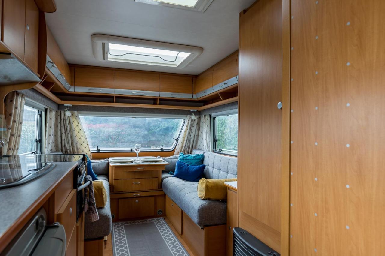Cosy Caravan On Luxury Campsite Hulme End Exterior foto