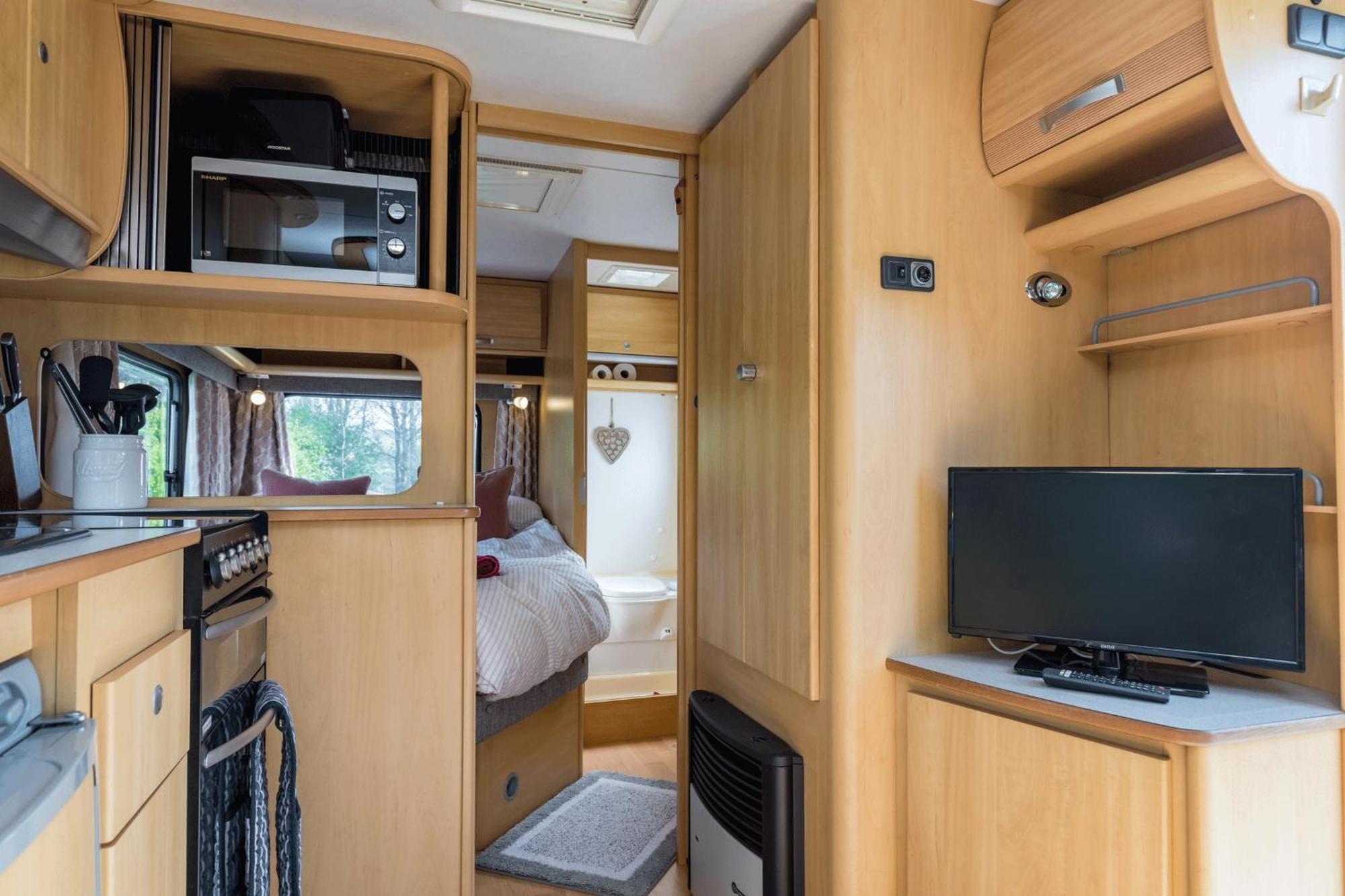 Cosy Caravan On Luxury Campsite Hulme End Exterior foto