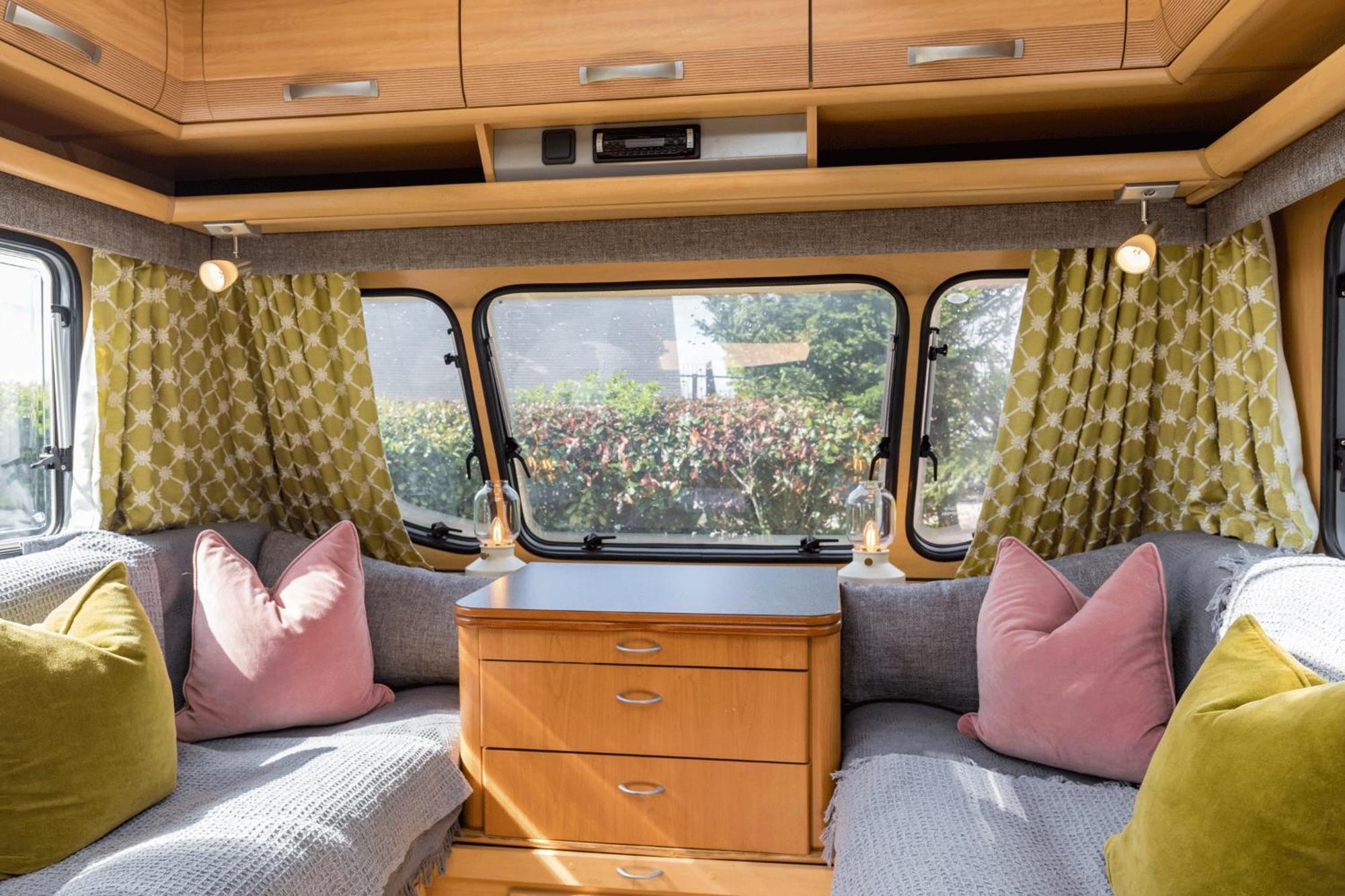 Cosy Caravan On Luxury Campsite Hulme End Exterior foto