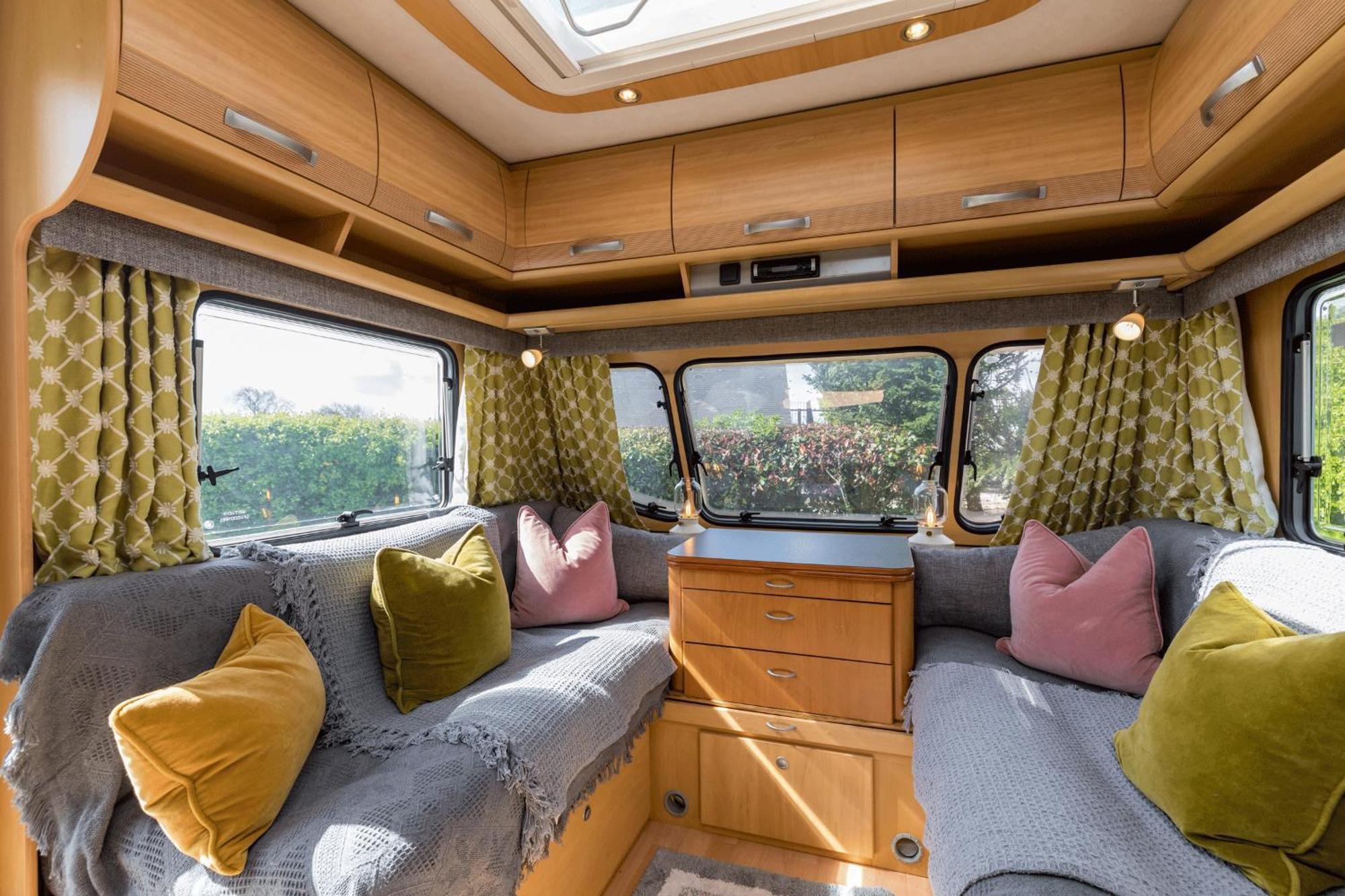 Cosy Caravan On Luxury Campsite Hulme End Exterior foto